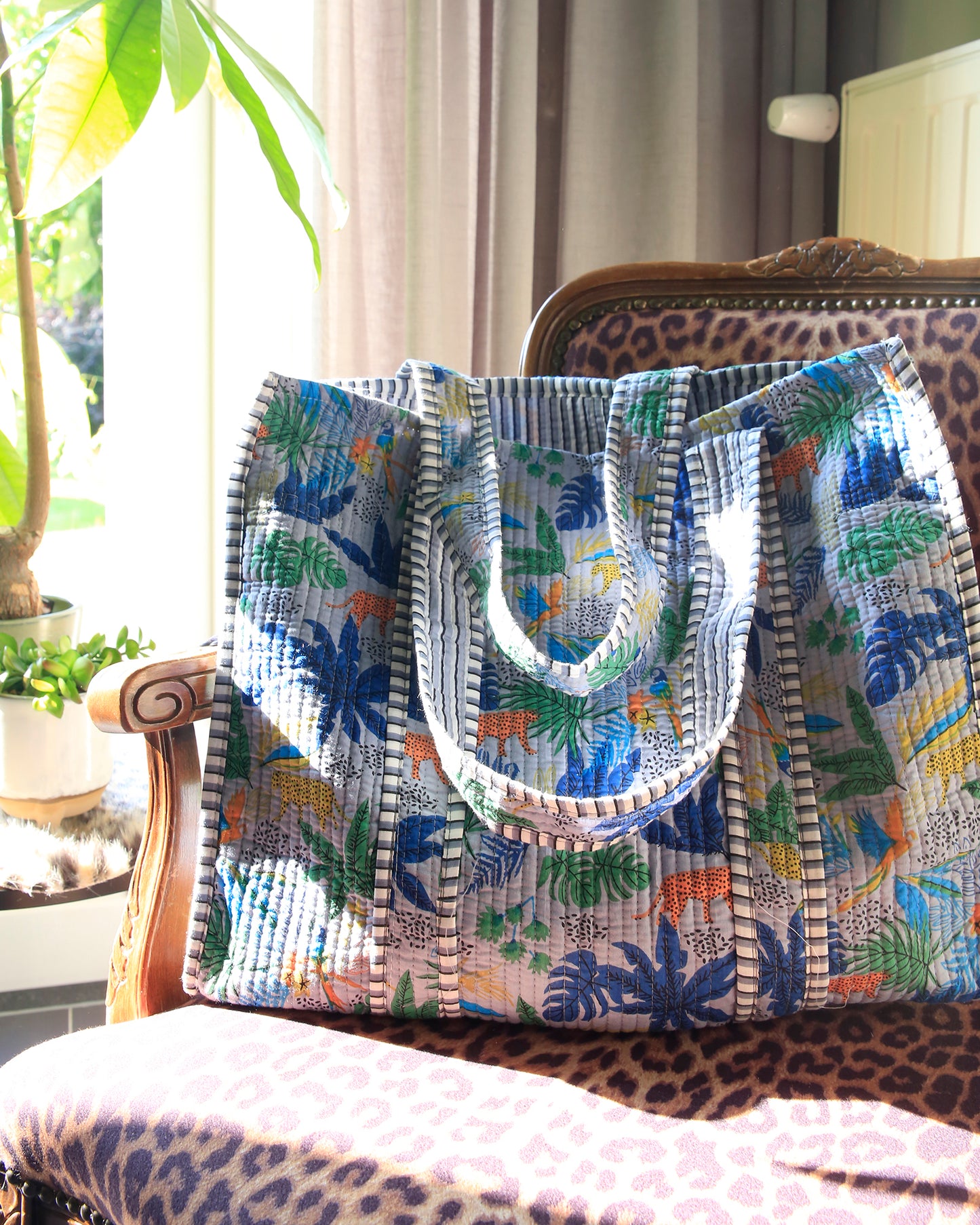 Quilted shopper- Grijs/blauw met panter