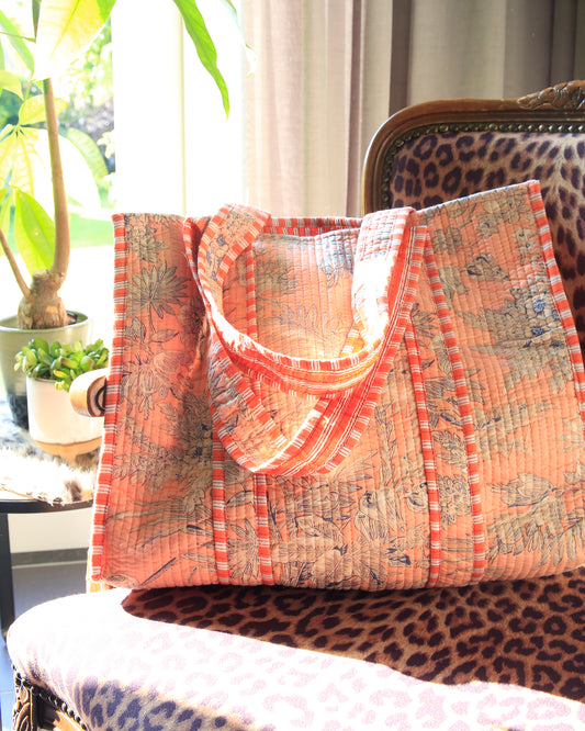 Quilted shopper - Perzik met bloemen